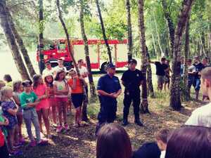 Kamieńscy policjanci z wizytą u harcerzy
